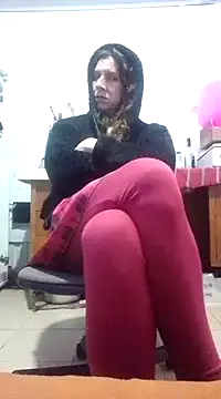 Snapshot of Cameron_puppy chatting on March 2025 08:46:01 AM Cameron puppy online show from March 2025 08:46:01 AM