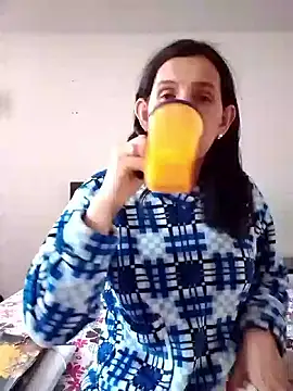 Snapshot of Cameron_puppy chatting on October 2025 07:25:01 PM Cameron puppy online show from October 2025 07:25:01 PM