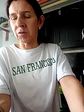 Snapshot of Cameron_puppy chatting on November 2025 08:31:01 PM Cameron puppy online show from November 2025 08:31:01 PM