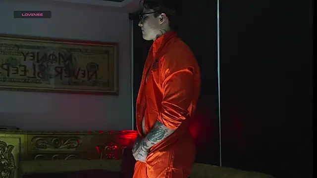 dantecoppolaa  online show from October 2025 10:32:02 PM