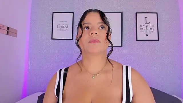 Natasha harper online show from November 2025 11:42:01 AM