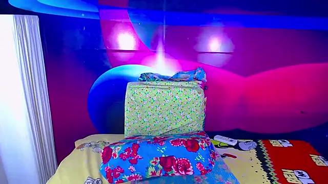 Cristalxxts online show from January 2025 07:28:02 PM