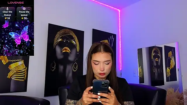  brenna hanson online show from February 2025 01:44:02 PM