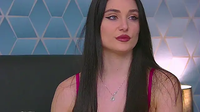 Snapshot of KassieWeins chatting on October 2025 06:41:01 PM KassieWeins online show from October 2025 06:41:01 PM