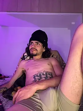 aangie  uwu online show from January 2025 02:47:02 AM