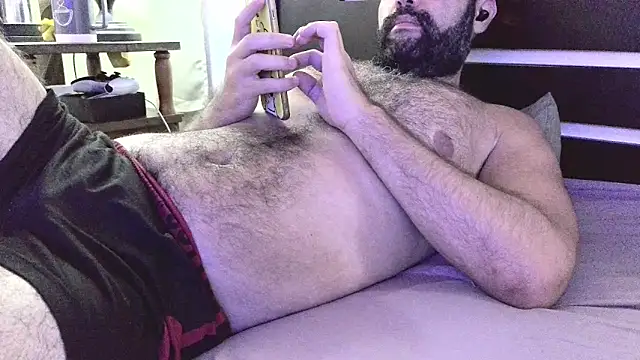 Snapshot of machoathome chatting on January 2025 08:43:02 PM machoathome online show from January 2025 08:43:02 PM