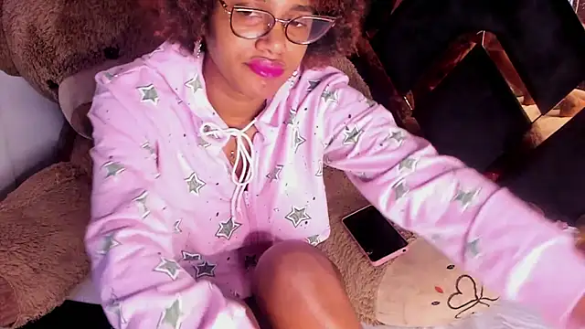 Ebony beautifull online show from February 2025 06:45:01 AM