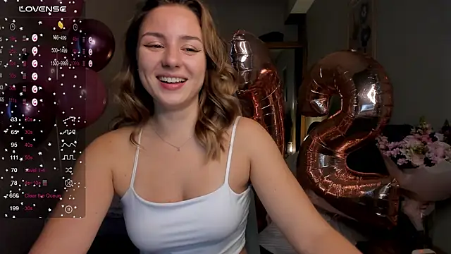 Snapshot of ThreeshaWhite chatting on November 2025 07:08:02 AM ThreeshaWhite online show from November 2025 07:08:02 AM