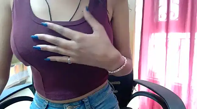 Snapshot of sexy_ishu chatting on March 2025 08:23:02 AM sexy ishu online show from March 2025 08:23:02 AM