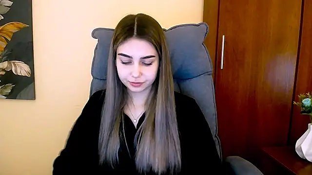 Snapshot of Lili_magic chatting on January 2025 03:25:01 PM Lili magic online show from January 2025 03:25:01 PM