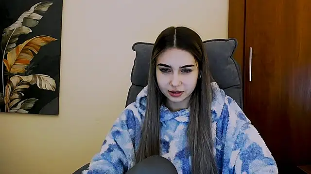 Snapshot of Lili_magic chatting on February 2025 12:51:02 PM Lili magic online show from February 2025 12:51:02 PM