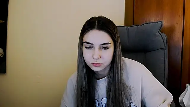 Snapshot of Lili_magic chatting on March 2025 04:37:01 PM Lili magic online show from March 2025 04:37:01 PM