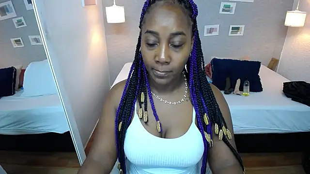 Snapshot of kiara_evanss chatting on January 2025 12:53:02 PM kiara evanss online show from January 2025 12:53:02 PM