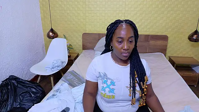 Snapshot of kiara_evanss chatting on September 2025 03:06:02 AM kiara evanss online show from September 2025 03:06:02 AM