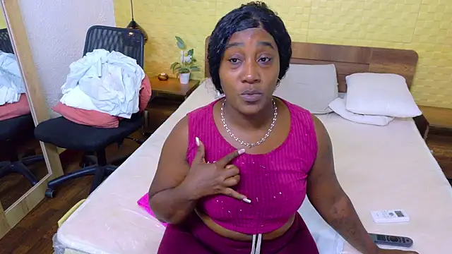 Snapshot of kiara_evanss chatting on February 2026 03:15:02 PM kiara evanss online show from February 2026 03:15:02 PM