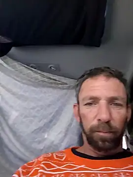 Treemandude online show from December 2025 05:40:02 PM