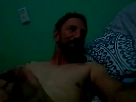 Snapshot of Treemandude chatting on May 2026 09:37:01 AM Treemandude online show from May 2026 09:37:01 AM