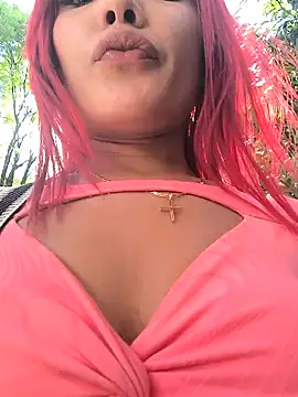 Snapshot of lady_scarlettt chatting on December 2024 07:39:02 PM lady scarlettt online show from December 2024 07:39:02 PM