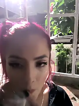 Snapshot of lady_scarlettt chatting on March 2025 09:05:02 AM lady scarlettt online show from March 2025 09:05:02 AM