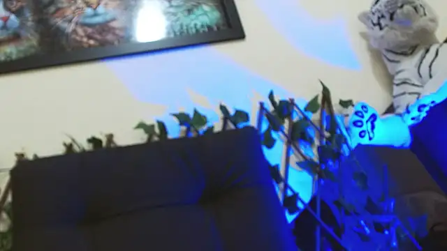 Snapshot of lady_scarlettt chatting on March 2025 03:02:01 PM lady scarlettt online show from March 2025 03:02:01 PM