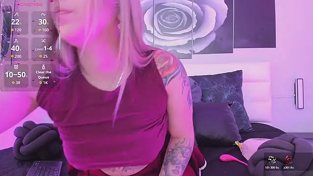 isabella simons online show from October 2025 02:34:01 AM