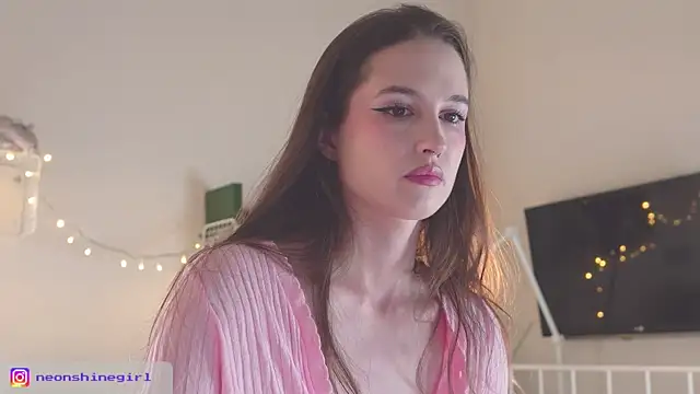 NeonShine online show from December 2025 05:26:02 AM