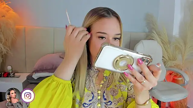 sofia pamela online show from February 2026 07:09:02 PM