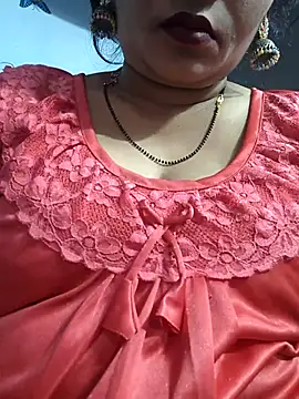 Snapshot of Ritasingh-0461 chatting on February 2025 04:34:01 AM Ritasingh-0461 online show from February 2025 04:34:01 AM