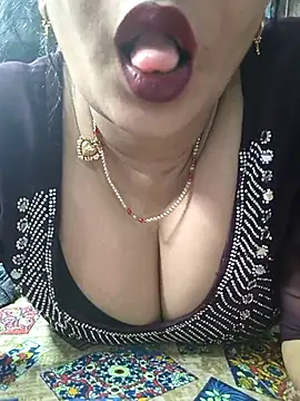 Snapshot of Ritasingh-0461 chatting on March 2025 10:35:01 AM Ritasingh-0461 online show from March 2025 10:35:01 AM