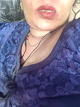 Snapshot of Ritasingh-0461 chatting on March 2025 10:29:01 AM Ritasingh-0461 online show from March 2025 10:29:01 AM