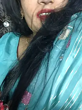 Snapshot of Ritasingh-0461 chatting on March 2025 07:35:02 AM Ritasingh-0461 online show from March 2025 07:35:02 AM