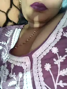 Snapshot of Ritasingh-0461 chatting on September 2025 07:13:02 AM Ritasingh-0461 online show from September 2025 07:13:02 AM