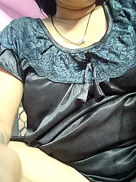 Snapshot of Ritasingh-0461 chatting on October 2025 11:24:02 PM Ritasingh-0461 online show from October 2025 11:24:02 PM
