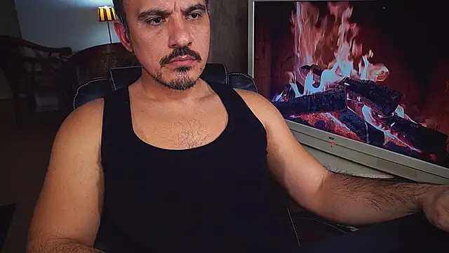 Snapshot of officeman7 chatting on January 2025 06:12:02 PM officeman7 online show from January 2025 06:12:02 PM