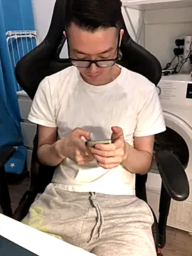 wangjian2324 online show from November 2025 12:15:02 PM