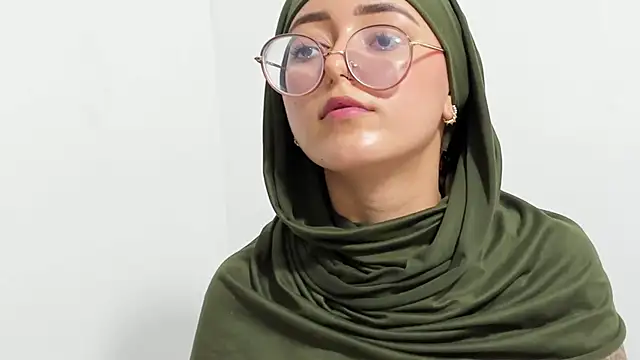 Snapshot of aysel_elid chatting on December 2024 01:14:01 AM aysel elid online show from December 2024 01:14:01 AM