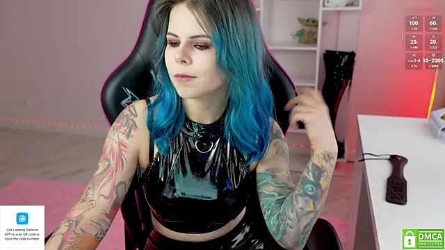 Latex Kitty online show from September 2025 10:31:01 AM