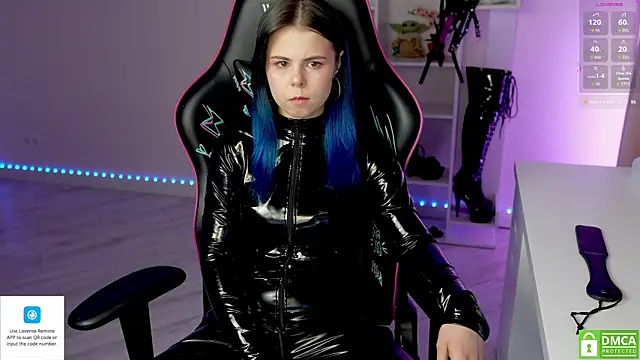 Latex Kitty online show from January 2026 02:41:01 PM