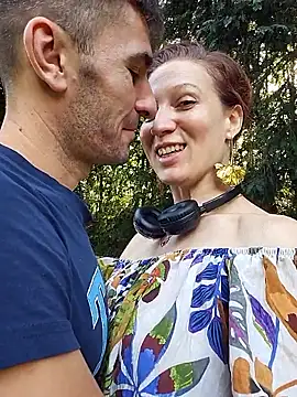 Exhibitionsplit online show from October 2025 11:10:01 AM