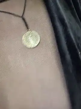 Exhibitionsplit online show from November 2025 12:37:02 PM