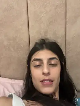 Snapshot of cristel_17 chatting on December 2024 07:38:02 AM cristel 17 online show from December 2024 07:38:02 AM