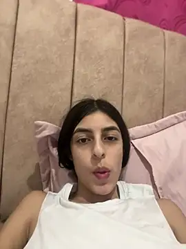 Snapshot of cristel_17 chatting on December 2024 04:21:01 AM cristel 17 online show from December 2024 04:21:01 AM