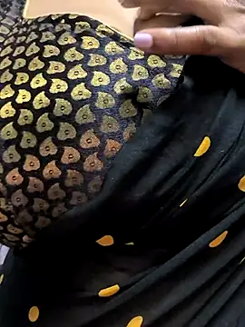 Shreya727 online show from January 2026 10:31:02 AM