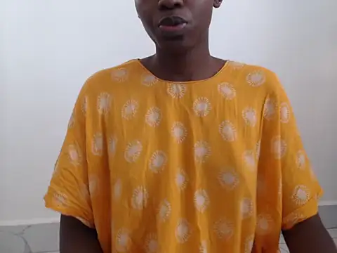 black   ghodess online show from November 2025 02:08:01 PM