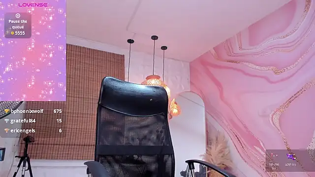 Snapshot of meliboobs_ chatting on November 2025 10:13:02 AM meliboobs online show from November 2025 10:13:02 AM