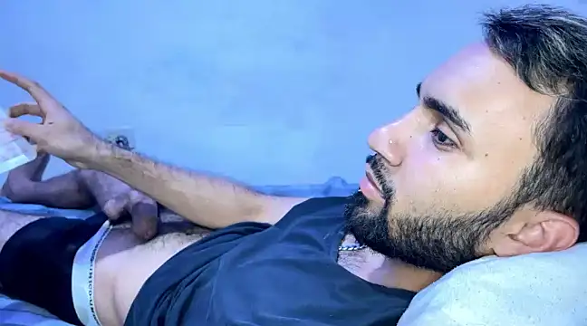 Snapshot of Dar_milk chatting on January 2025 07:51:02 AM Dar milk online show from January 2025 07:51:02 AM