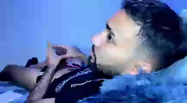 Snapshot of Dar_milk chatting on February 2025 08:41:02 PM Dar milk online show from February 2025 08:41:02 PM