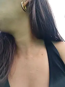 scarlett moore online show from February 2025 05:50:01 PM