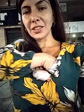 scarlett moore online show from February 2025 11:58:02 PM