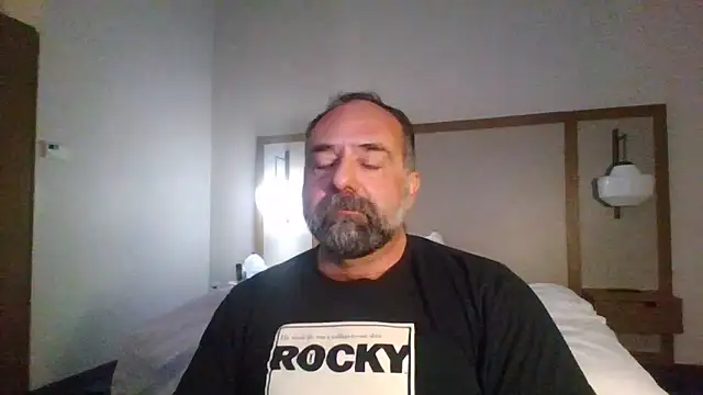 Snapshot of chainjulious chatting on December 2025 12:55:02 PM chainjulious online show from December 2025 12:55:02 PM